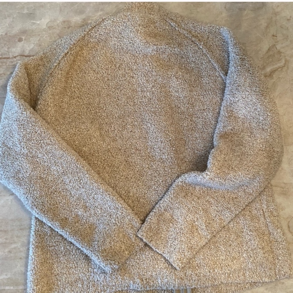 fuzzy jacket - Picture 2 of 4